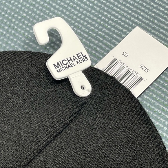 Michael Michael Kors Womens Knit Cuffed Winter Beanie Hat 539330C Black Multi OS - Picture 8 of 16